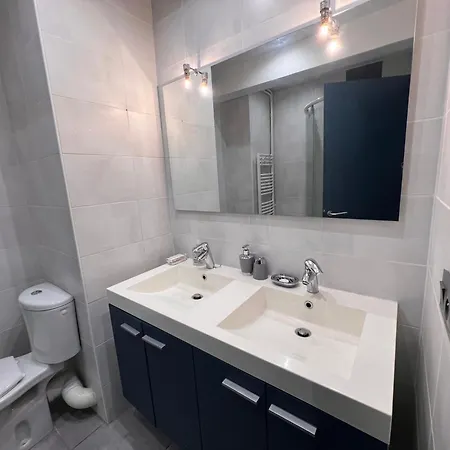 Apartmán Avec Piscine Le Palace Centre *