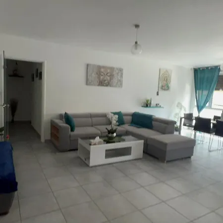Apartmán Avec Piscine Le Palace Centre *